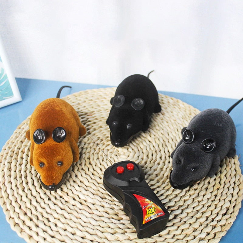 Funny Cat Toy Mouse Wireless Remote Control Simulation Mouse Electric Funny Cat Pet Toy with Remote Control Pet Toys Cat Toys